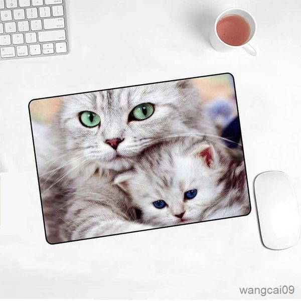 Image of Mouse Pads Wrist Cute Cat Mouse Pad Picture Pad Laptop Slip 220x180x2mm Mat For Go/work Gaming New Office Decoration Carpet Mouse Mat R231031