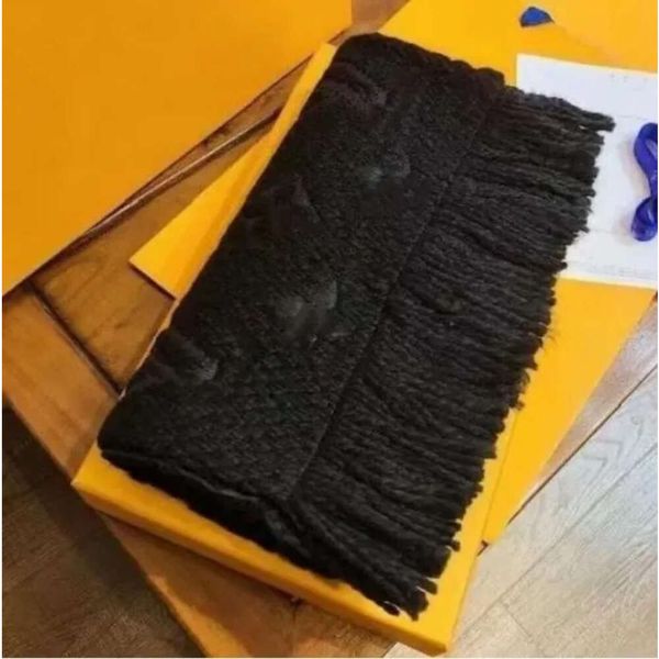 Designers Cashmere Scarf Designer and 2023 Men Fashion Wool Classic for Long Women V Pashmina New Shawl Warm Scarfs s GXTY 3HBG
Designers Cashmere Scarf Designer and 2023 Men Fashion Wool Classic for Long Women V Pashmina New Shawl Warm Scarfs s GXTY 3HBG