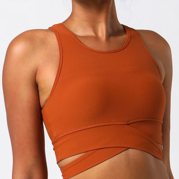 fitness yoga outfits running street women sports bra double sided cross back yoga vest, White;red
fitness yoga outfits running street women sports bra double sided cross back yoga vest, White;red