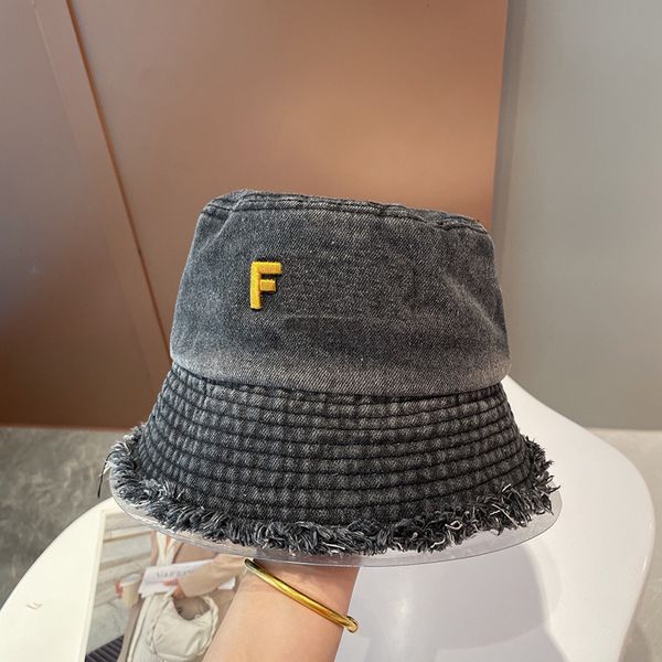 vintage embroidery caps 2 colors denim caps trendy breathable couple hats outdoor street style visors hat, Blue;gray
vintage embroidery caps 2 colors denim caps trendy breathable couple hats outdoor street style visors hat, Blue;gray
