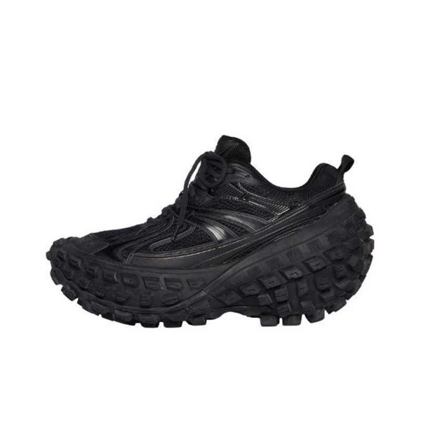 2022 beige black defender designer outdoor shoes grey green tire shoe men women stars loves trainers sports with original box platform
2022 beige black defender designer outdoor shoes grey green tire shoe men women stars loves trainers sports with original box platform