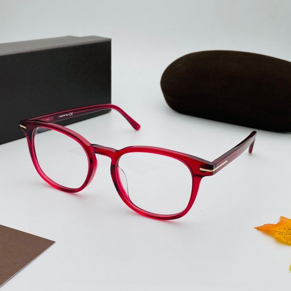 optical frame eyeglasses for woman and mens new fashion retro 5819-b with box, Silver
optical frame eyeglasses for woman and mens new fashion retro 5819-b with box, Silver