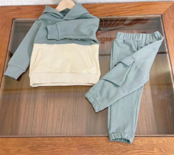 children's leisure sports clothing boys' and girls' set long sleeved autumn jacket pants two-piece set high quality, White
children's leisure sports clothing boys' and girls' set long sleeved autumn jacket pants two-piece set high quality, White