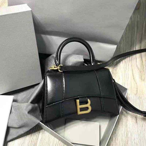 bag 2022 designer bag crocodile hourglass bag bal leather handbag versatile messenger handbag one shoulder makeup lady's handbags cowhi
bag 2022 designer bag crocodile hourglass bag bal leather handbag versatile messenger handbag one shoulder makeup lady's handbags cowhi