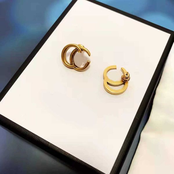 brand designer classic style letter stud earrings aretes ladies fashion simple jewelry, Golden;silver
brand designer classic style letter stud earrings aretes ladies fashion simple jewelry, Golden;silver