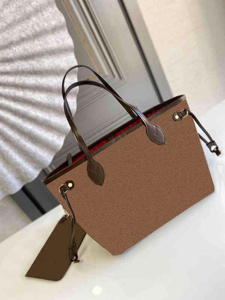 evening bags shoulder bag tote bags leather designer handbag classic crossbody flower brown with original bagsserial number purse large
evening bags shoulder bag tote bags leather designer handbag classic crossbody flower brown with original bagsserial number purse large