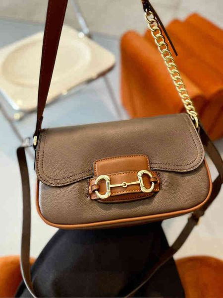 evening bags shoulder bags new designer handbag women messenger classic leather crossbody vintage baguette everyday all-match fashion
evening bags shoulder bags new designer handbag women messenger classic leather crossbody vintage baguette everyday all-match fashion