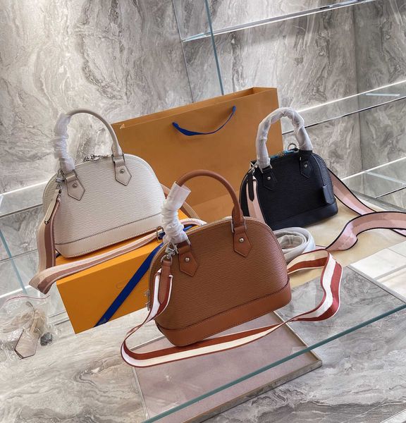 alma bb shell bag luxury designer women bags brand messenger handbag ladies one shoulder presbyopia water corrugated key lock leather high
alma bb shell bag luxury designer women bags brand messenger handbag ladies one shoulder presbyopia water corrugated key lock leather high