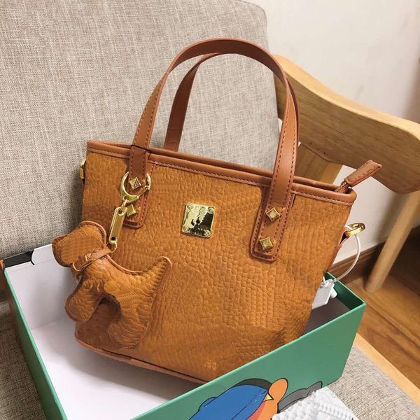 quality luxury designers bags handbags single shoulder bags messenger bag designerbag classic style large capacity simple fashion very good
quality luxury designers bags handbags single shoulder bags messenger bag designerbag classic style large capacity simple fashion very good