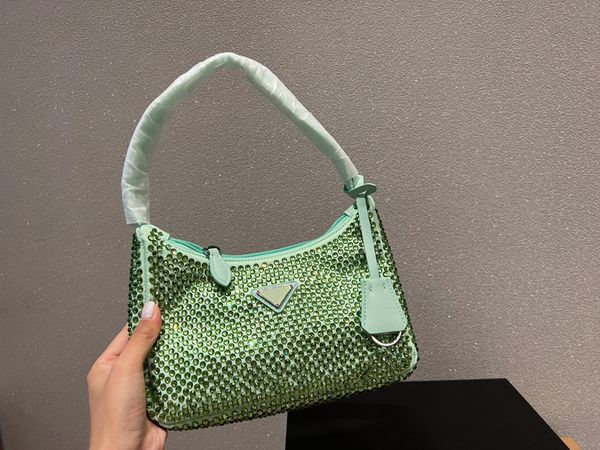 22ss new classic hobo crystal diamond underarm bag shoulder bags fashion bags shopping satchels crossbody messenger luxury designer purses
22ss new classic hobo crystal diamond underarm bag shoulder bags fashion bags shopping satchels crossbody messenger luxury designer purses