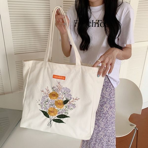 vintage embroidered flowers women shoulder bag large capacity female canvas shopping bags casual tote ladies travel handbags, Black;red
vintage embroidered flowers women shoulder bag large capacity female canvas shopping bags casual tote ladies travel handbags, Black;red