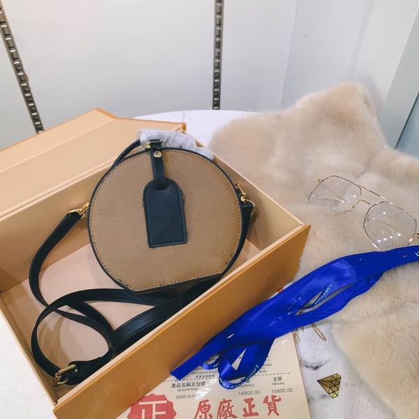 luxury designers handbag tote shoulder clutch bag crossbody shopping bag purses messenger bags women handle straps pouch wallet boite chapea
luxury designers handbag tote shoulder clutch bag crossbody shopping bag purses messenger bags women handle straps pouch wallet boite chapea