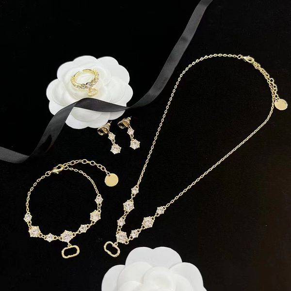 fashion brand d letters stud earrings for women 18k gold shining crystal diamond ear rings necklaces bracelets earring jewelry, Golden;silver
fashion brand d letters stud earrings for women 18k gold shining crystal diamond ear rings necklaces bracelets earring jewelry, Golden;silver