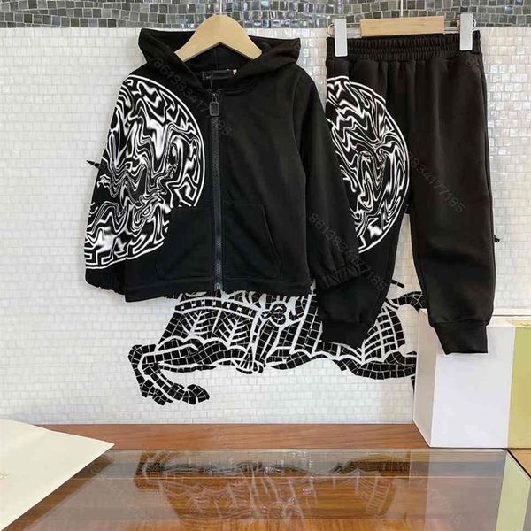 2021ss fashiong winter set clothes children suit sport desinger brand boys hoodies pants 2 piece suits long sleeve cotton child boutiqu222l, White
2021ss fashiong winter set clothes children suit sport desinger brand boys hoodies pants 2 piece suits long sleeve cotton child boutiqu222l, White