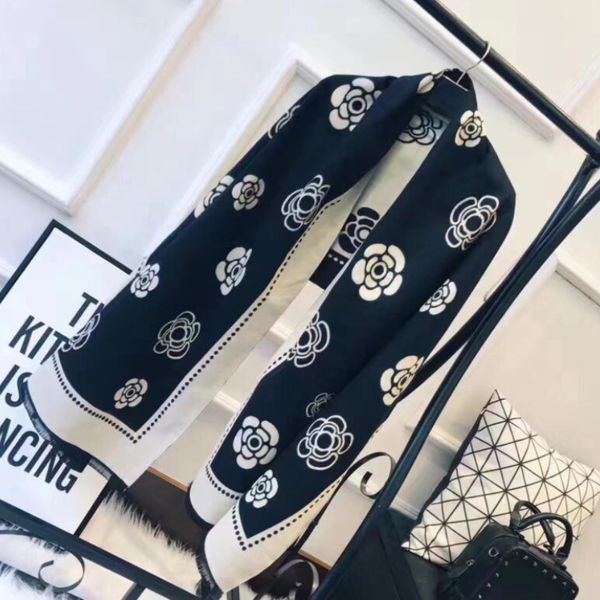 new women winter cashmere scarves high-quality floral print cashmere scarf lady shawl thick warm pashmina women wraps, Blue;gray
new women winter cashmere scarves high-quality floral print cashmere scarf lady shawl thick warm pashmina women wraps, Blue;gray
