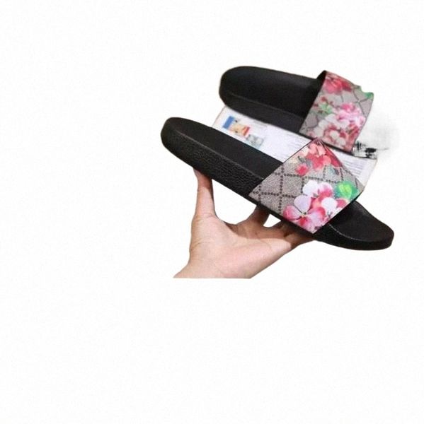 slippers classics slides flat sandals stylish slippers tigers fashion slipper men women designer shoes tiger cat casual design summer huarac, Black
slippers classics slides flat sandals stylish slippers tigers fashion slipper men women designer shoes tiger cat casual design summer huarac, Black