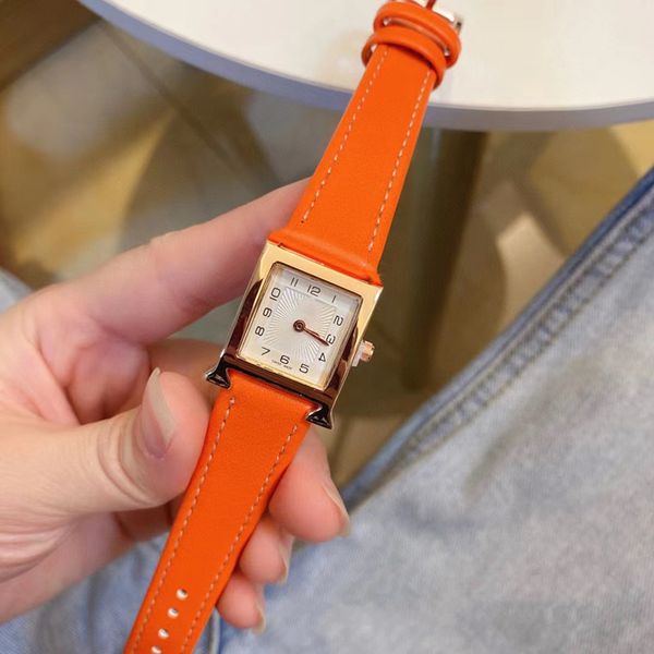 women's letter square watch high quartz movement luxury design leather strap diamond watch, Slivery;golden
women's letter square watch high quartz movement luxury design leather strap diamond watch, Slivery;golden