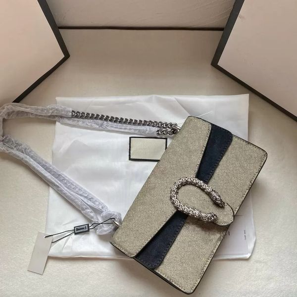 international luxury brand same paragraph women's bags 2022 the new pvc chain bag dinner fashion shoulder messenger bacchus female bags
international luxury brand same paragraph women's bags 2022 the new pvc chain bag dinner fashion shoulder messenger bacchus female bags