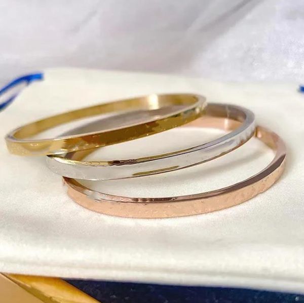 engraved titanium steel bracelet designer charms love bracelet luxury bangles cjeweler bijoux for mens womens -1, Golden;silver
engraved titanium steel bracelet designer charms love bracelet luxury bangles cjeweler bijoux for mens womens -1, Golden;silver