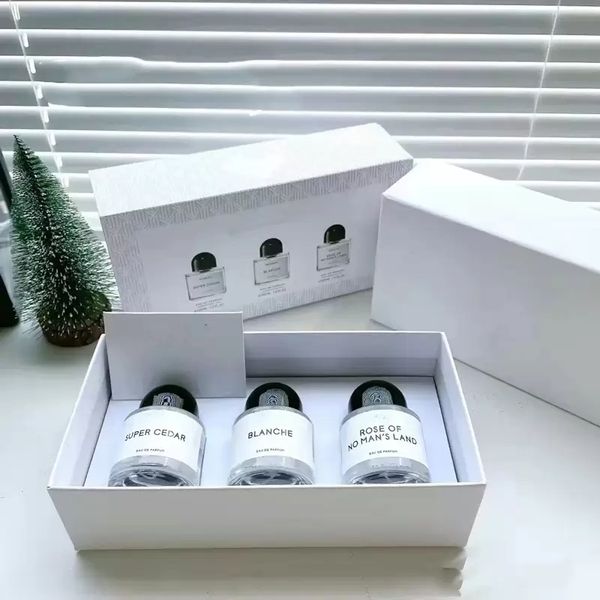 good sale limited byredo perfume set 30ml 3pcs super cedar rose of no man's land fragrance kit long lasting time with fast ship
good sale limited byredo perfume set 30ml 3pcs super cedar rose of no man's land fragrance kit long lasting time with fast ship