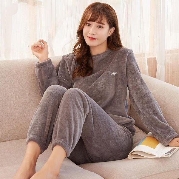 velvet pajama sleepwears set women pant suits 2 piece pijamas pajamas winter, Black;red
velvet pajama sleepwears set women pant suits 2 piece pijamas pajamas winter, Black;red