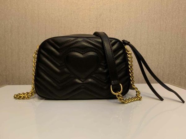 luxurys women chain crossbody bags designers heart v wave pattern shoulder bags messenger pruse chain tote
luxurys women chain crossbody bags designers heart v wave pattern shoulder bags messenger pruse chain tote