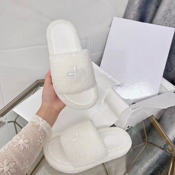 2022 grid bumper garden sandals compass bumper designer luxury women casual wool slippers winter home outdoor lady slides, Black
2022 grid bumper garden sandals compass bumper designer luxury women casual wool slippers winter home outdoor lady slides, Black