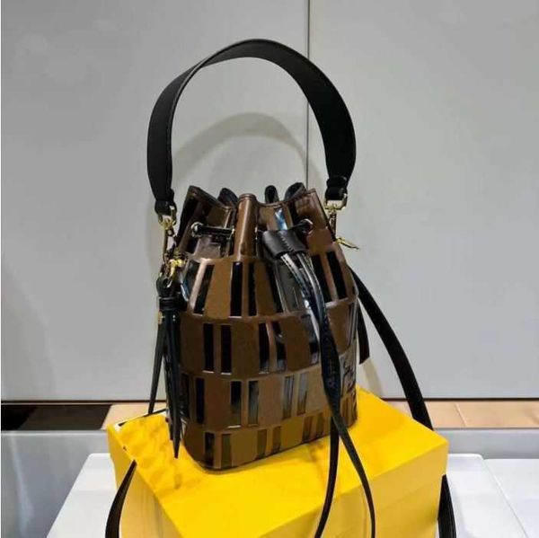 evening bags women's pouch for autumn/winter 2021 new standard leather palm sack courier shoulder bag big capacity small square purse h
evening bags women's pouch for autumn/winter 2021 new standard leather palm sack courier shoulder bag big capacity small square purse h