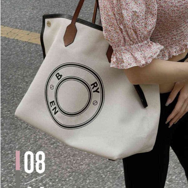family b letter canvas shopping bag women's 2022 new one shoulder high-capacity tote bag commuter
family b letter canvas shopping bag women's 2022 new one shoulder high-capacity tote bag commuter
