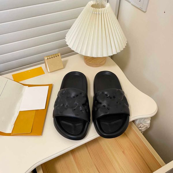 slippers designer slippers pool pillow comfort sandals smooth calfskin slipper women mens flat letter mules shoes fashionable rubber slides, Black
slippers designer slippers pool pillow comfort sandals smooth calfskin slipper women mens flat letter mules shoes fashionable rubber slides, Black