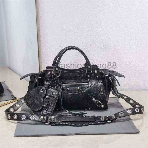 crossbody bags women genuine leather neo designer bag shoulder handbags handheld oblique back bag men motorcycle portable totes
crossbody bags women genuine leather neo designer bag shoulder handbags handheld oblique back bag men motorcycle portable totes