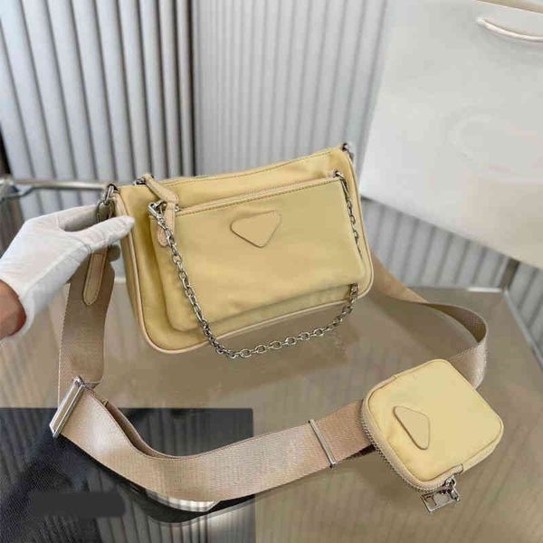 designer luxury women the tote bag fashion versatile handbags shoulder crossbody bags purse telfars totes large capacity saddle wallets 7a 2
designer luxury women the tote bag fashion versatile handbags shoulder crossbody bags purse telfars totes large capacity saddle wallets 7a 2