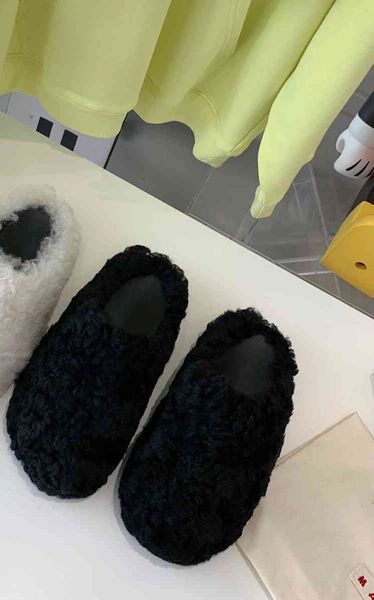 slippers high end quality new round head woolen slippers for autumn winter 2021 with thick soles one foot higher than the other and baotou, Black
slippers high end quality new round head woolen slippers for autumn winter 2021 with thick soles one foot higher than the other and baotou, Black