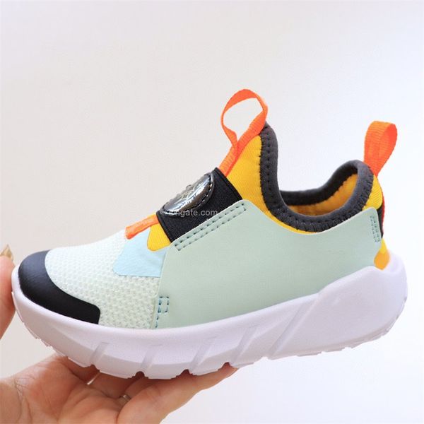 2022 kids flex runner 2 green children running shoes dx6068-301 gray sport girls boys children students sneakers us size 7c-5y eur size 23.5, Black
2022 kids flex runner 2 green children running shoes dx6068-301 gray sport girls boys children students sneakers us size 7c-5y eur size 23.5, Black