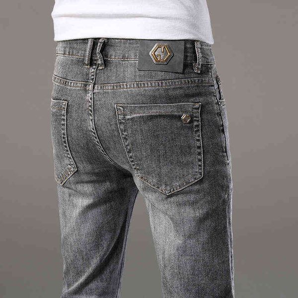men's jeans spring and summer middle waist jeans small straight tube trend elastic versatile casual pants, Blue
men's jeans spring and summer middle waist jeans small straight tube trend elastic versatile casual pants, Blue