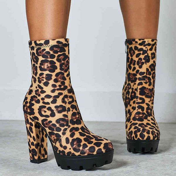 boots winter new women's thick heel short tube martin leopard print high shoes 220901, Black
boots winter new women's thick heel short tube martin leopard print high shoes 220901, Black