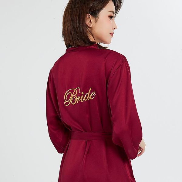 half sleeve embroidery bride wedding sleepwear kimono robe satin women homewear, Black;red
half sleeve embroidery bride wedding sleepwear kimono robe satin women homewear, Black;red