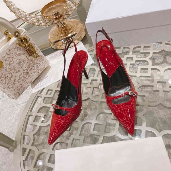 dress shoes d family red patent leather high-heeled shoes with a sense of minority design french retro thin heel pointed baotou sandals, Black
dress shoes d family red patent leather high-heeled shoes with a sense of minority design french retro thin heel pointed baotou sandals, Black