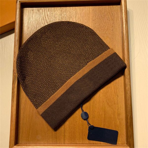 designer beanie cap ski hats fashion men knitted hat classical winter skull caps, Blue;gray
designer beanie cap ski hats fashion men knitted hat classical winter skull caps, Blue;gray