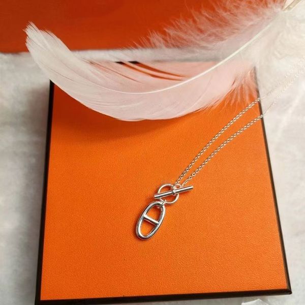 luxurys designers necklaces fashion charm personality designer jewelry trend luxury jewelrys necklace trendy elegant simple good, Silver
luxurys designers necklaces fashion charm personality designer jewelry trend luxury jewelrys necklace trendy elegant simple good, Silver