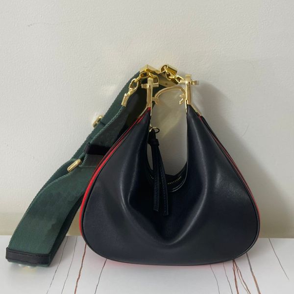 canvas handbag 7a shoulder bag half moon crossbody bags classic red blue stripe nylon strap hardware parts interior zipper pocket purse
canvas handbag 7a shoulder bag half moon crossbody bags classic red blue stripe nylon strap hardware parts interior zipper pocket purse