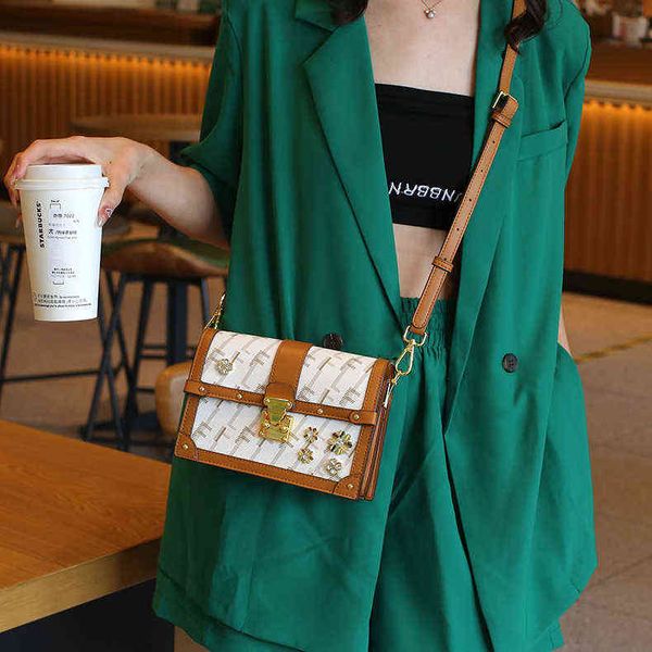 bag women's summer 2022 new fashion high-quality niche design single shoulder bag leisure simple commuter cross women
bag women's summer 2022 new fashion high-quality niche design single shoulder bag leisure simple commuter cross women