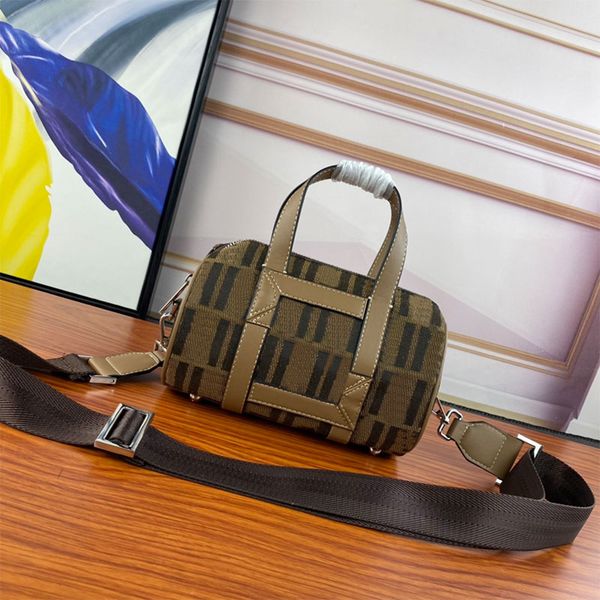 boston drum bag fashion crossbody shoulder bags old flower cloth calf leather detachable wide strap leather handle zipper closure high qulai
boston drum bag fashion crossbody shoulder bags old flower cloth calf leather detachable wide strap leather handle zipper closure high qulai