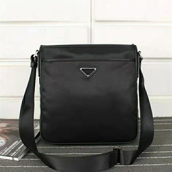 luxury men briefcases shoulder bag nylon messenger bags mens business waterproof multifunctional bag single cross body interior compart278b
luxury men briefcases shoulder bag nylon messenger bags mens business waterproof multifunctional bag single cross body interior compart278b