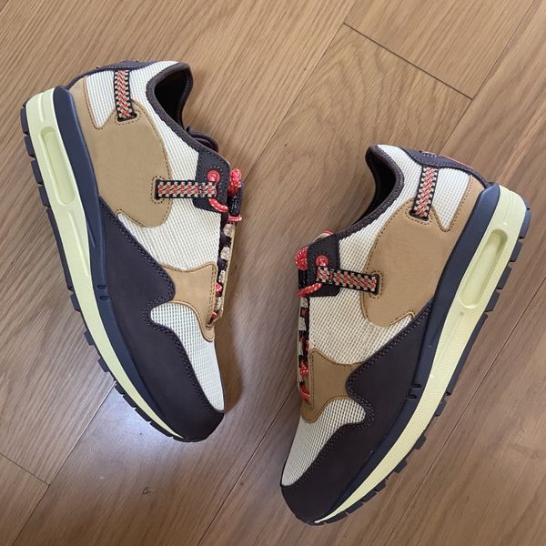designer shoes fashion retro fighting basketball shoes khaki outdoor sports training running sneakers do9392-200 with original box
designer shoes fashion retro fighting basketball shoes khaki outdoor sports training running sneakers do9392-200 with original box