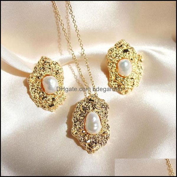 pendant necklaces pendant necklaces vintage metal plated folded freshwater pearls necklace irregar wrinkle gold color clavicle long d dhxzb, Silver
pendant necklaces pendant necklaces vintage metal plated folded freshwater pearls necklace irregar wrinkle gold color clavicle long d dhxzb, Silver