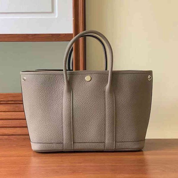 original edition designer bags hemees high level handbag order garden bag togo layer cowhide portable tote female large capacity computer
original edition designer bags hemees high level handbag order garden bag togo layer cowhide portable tote female large capacity computer