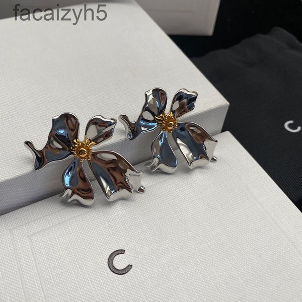 charm designer celi silver metal flower earrings exaggerate the minority's high-grade temperament petal earringsgr5s, Golden
charm designer celi silver metal flower earrings exaggerate the minority's high-grade temperament petal earringsgr5s, Golden