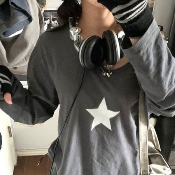 womens t shirt y2k long sleeve shirts women star print graphic spring goth grunge streetwear loose basic women t shirt emo 220831, White
womens t shirt y2k long sleeve shirts women star print graphic spring goth grunge streetwear loose basic women t shirt emo 220831, White