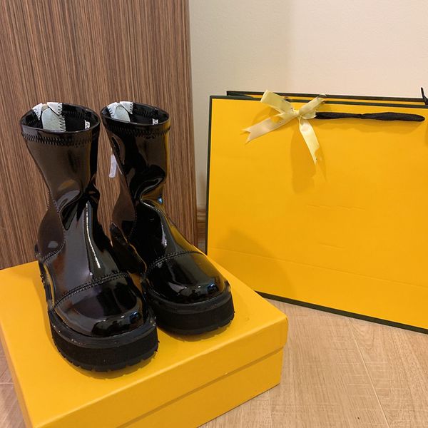 2022 designer boots luxury fashion glossy leather mixed sheepskin waterproof zipper rubber foam outsole boots, Black
2022 designer boots luxury fashion glossy leather mixed sheepskin waterproof zipper rubber foam outsole boots, Black